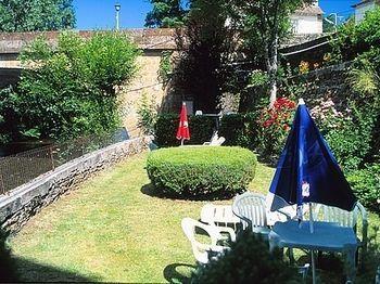 Les Chemins Francis - Modern Hotel Bagnols-les-Bains Eksteriør bilde
