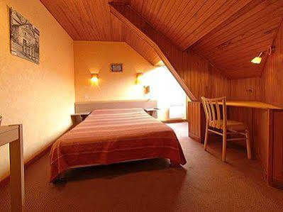 Les Chemins Francis - Modern Hotel Bagnols-les-Bains Eksteriør bilde