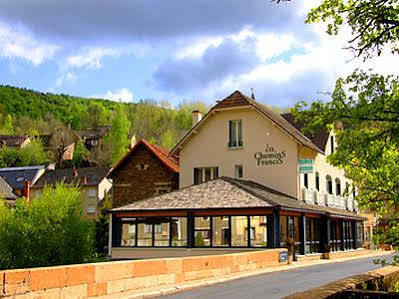 Les Chemins Francis - Modern Hotel Bagnols-les-Bains Eksteriør bilde